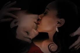 Yin Yang kiss - spock-and-uhura Fan Art. Yin Yang kiss. Fan of it? 0 Fans. Submitted by evermindforever 11 months ago - Yin-Yang-kiss-spock-and-uhura-34375104-1013-679