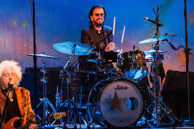 Photos: Ringo Starr performs