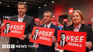 BBC - News update