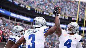 George Pickens energizing the Cowboys huddle