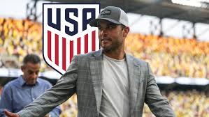 Landon Donovan says youth soccer in the U.S. is a disaster; Pochettino not 
a guaranteed success