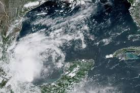San Antonio Weather Alert: Tropical Downpours Could Wash Out Your Weekend Plans