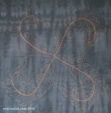 Résultat de recherche d'images pour "swan quilt pattern"