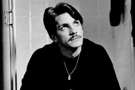 Eric Roberts, 69, thought his 'days as an actor were probably over' at 27. Here's what brought him back.
