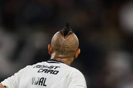Arturo Vidal como central es la más llamativa: las novedades que ofrece el primer Colo Colo de 2026