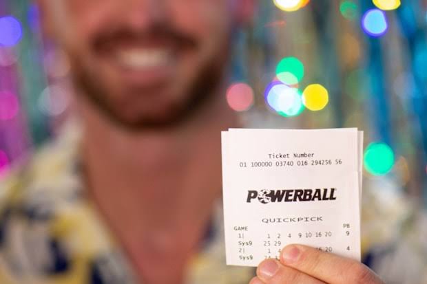 Victorian man pockets $20 million Powerball after buying ticket 35 seconds before draw closed; he used family birthdays and random numbers