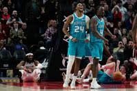 Hornets Trail Blazers Basketball
