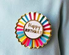 colorful and cheerful swag for a birthdayの画像