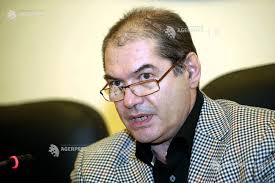 A murit medicul Nicolae Poiană, pionier în reproducerea asistată în România; Firea: Medicina românească e mai săracă