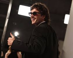 Why Is Maura Higgins Trending Right Now? Latest News Explained