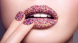 Résultat de recherche d'images pour "manucure"