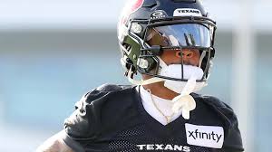 Texans’ Tank Dell Sends Clear Message After DeMeco Ryans’ Comments