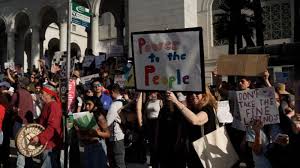 Liam Conejo y repudio a ICE: las banderas de las protestas en Los Ángeles