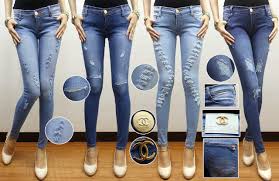 Hasil gambar untuk celana jeans robek wanita