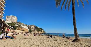 Nachts Minusgrade, tagsüber volle Strände bei T-Shirt-Wetter: So frühlingshaft ist es aktuell auf Mallorca