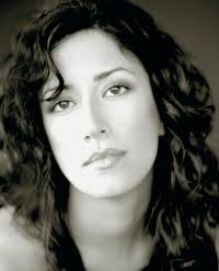 Click Here to see Ana Moura live in studio on radio station, KCRW. - AnaMoura