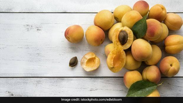 8 Amazing Benefits of Apricot (khubani): The Nutritional ...