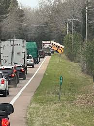 Fatal wreck involving Montgomery County school bus along Highway 70 in Carroll County, THP confirms