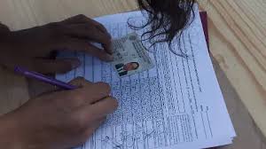 UNAM realiza pruebas a credenciales de elector para fallo de licitación