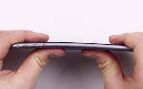 Résultat de recherche d'images pour "iphone bend"