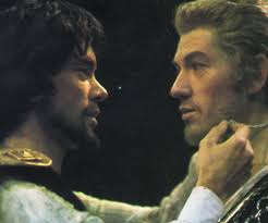 Gaveston (James Laurenson) greets Edward (Ian McKellen) &quot;Embrace me, Gaveston, as I do thee&quot;, I.1.140 - 0380