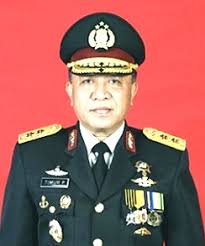 Seperti Kita Ketahui bersama bahwa Kapolri Kita, Bapak Jenderal Polisi Bambang Hendarso Danuri (BHD) telah mengakhiri masa jabatannya di Bulan Oktober ini. ... - foto-kapolri-jenderal-timur-pradopo-kapolri-baru