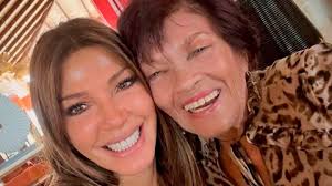 Catherine Fulop expresa tristeza por salud de su mamá: "Dios te cubra y te sane"