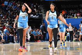 Chicago Sky players during a game