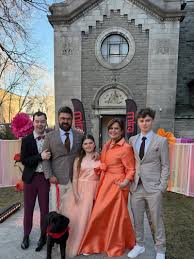 Pourquoi la famille Paquin-Marcotte a-t-elle brillé au bal ?