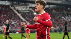 Voetbal International - News update