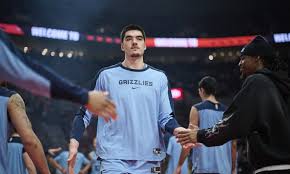 Zach Edey on His Rookie Season: Adapting to the NBA Grind