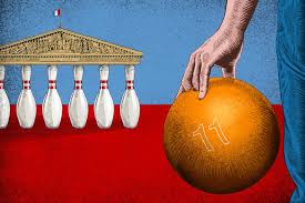 Référendum : l’histoire tourmentée de l’article 11 de la Constitution, au cœur de la campagne présidentielle — Le Monde.fr