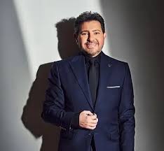 Egyptian singer Hani Shaker passes away in Paris after a battle with illness