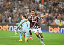 Arias Esquecido? Convocação Surpreendente Agita Torcida do Fluminense! - Imagen principal del artículo