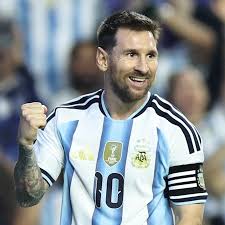 Dia mais estrelado da Copa tem estreias de Mbappé, Messi e Haaland