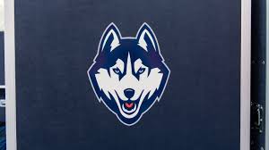 uconn football