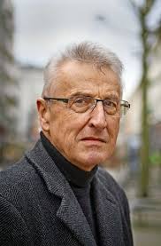 Gottfried Günther (69), Rechtsanwalt aus Stuttgart In Anbetracht der ...