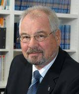 Dr. Manfred Hübner in den Ruhestand verabschiedet --Pressedienst und ...