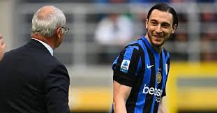 Siparietto Ranieri-Darmian: “Siete forti in tutto. Vuoi pure fare il mio lavoro?”
