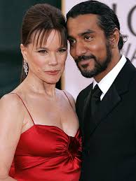 &quot;Lost&quot; star Naveen Andrews and companion actress Barbara Hershey ended their 12-year relationship, People.com reports. naveen andrews and barbara hershey - 0530-andrews-hershey