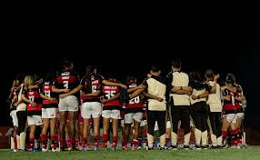 Flamengo x Vitória: onde assistir ao vivo, horário e transmissão do jogo