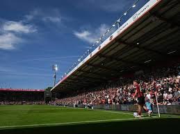 Transfer news latest: Kvaratskhelia to Arsenal links, Chelsea and Liverpool eye Scott, Man Utd track Parrott