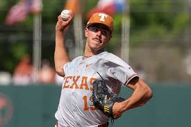 After loss to Georgia, it’s win or go home for the Longhorns at Men’s College World Series