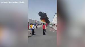 I resti di un missile iraniano cadono su Doha, in Qatar