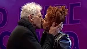 ¡Beso al aire! Nancy Pazos y Gerardo Romano protagonizan escena en vivo - Imagen ilustrativa del artículo