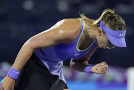 Avanza Paula Badosa en Dubái tras triunfo ante Siniakova -
