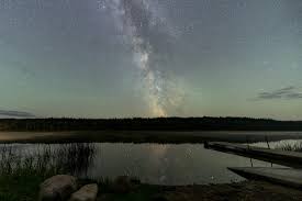 Are SpaceX satellites falling from the sky every day?