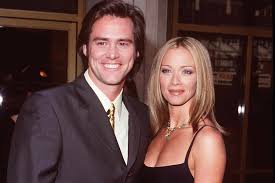 Lauren Holly Recalls ’90s Relationship with Jim Carrey, Says He ‘Helped Me More’ as Their Careers Took Off