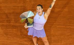 WTA Madrid 2026 - Les résultats et le suivi LIVE : Iga Swiatek abandonne, Jasmine Paolini en difficulté