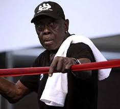 Jimmy Williams. From Boxrec Boxing Encyclopaedia. Jump to: navigation, search - 300px-JWilliams